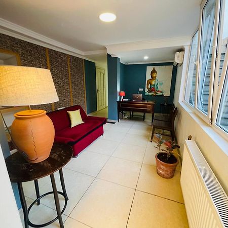 Hotel Klarastan Bon Voyage تبليسي المظهر الخارجي الصورة
