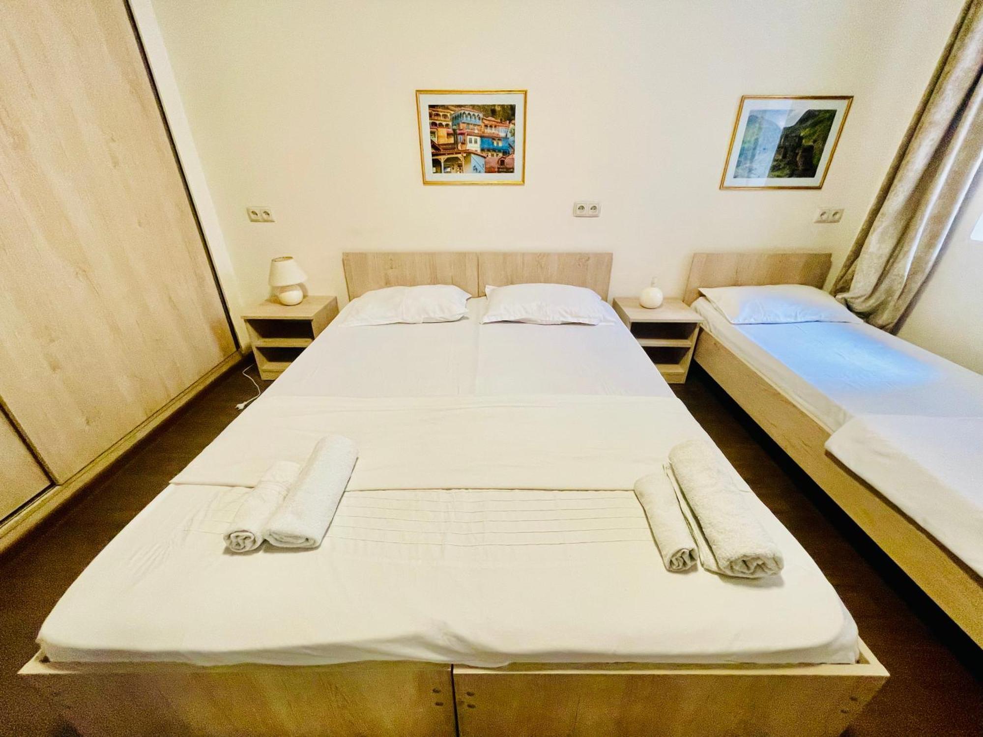 Hotel Klarastan Bon Voyage تبليسي المظهر الخارجي الصورة
