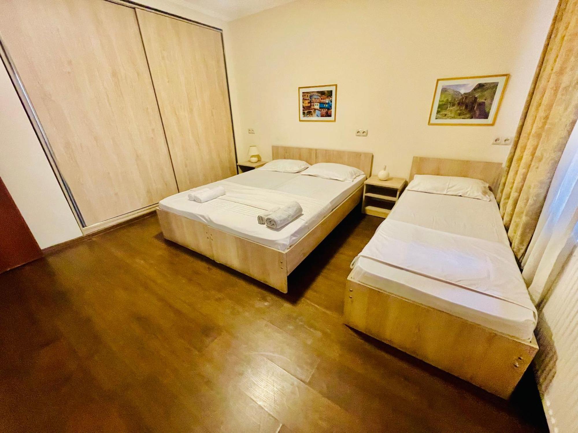 Hotel Klarastan Bon Voyage تبليسي المظهر الخارجي الصورة